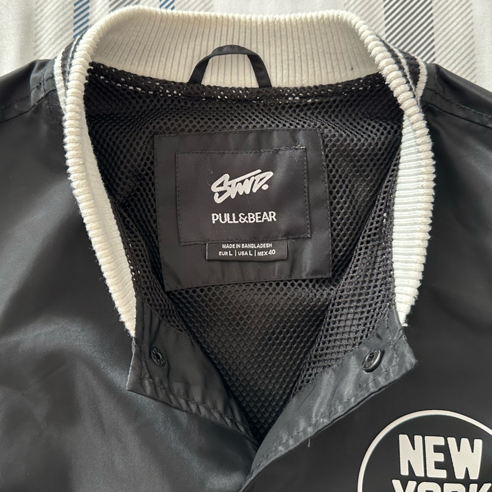 Pull&Bear Basic Lightweight Bomber Jacket - image 4